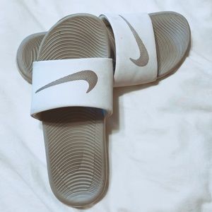 Women’s Nike slides